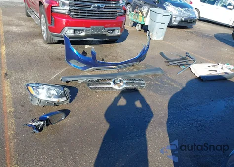 2018 Mercedes-Benz Glc 300 z USA, uszkodzony, nr VIN WDC0G4JB9JV016294